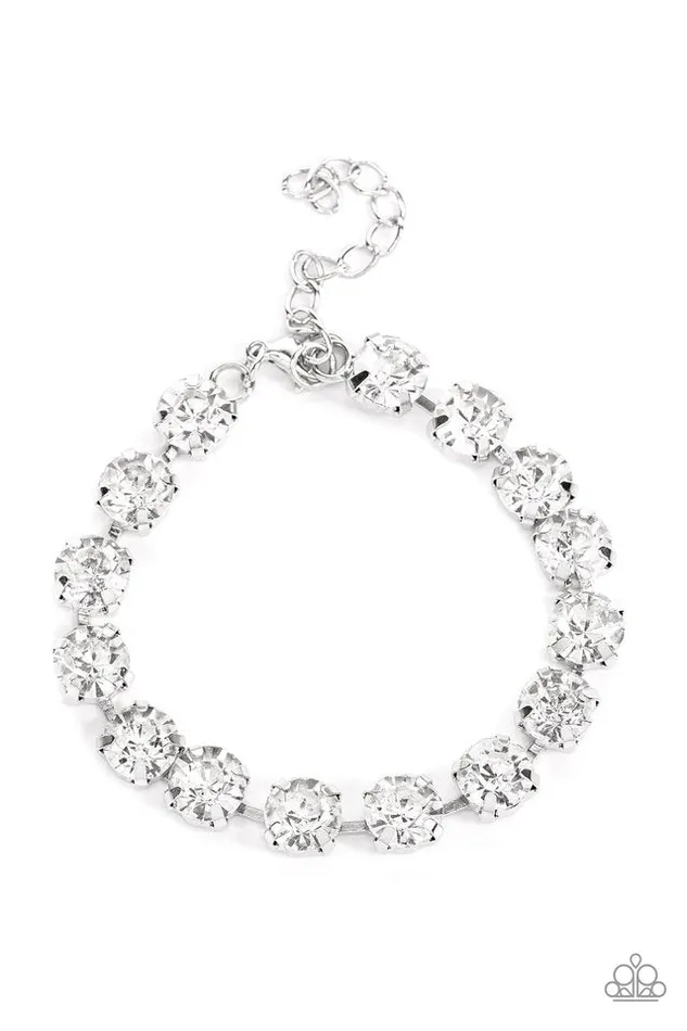 Bracelets Paparazzi Bracelet ALister Afterglow White Paparazzi Jewelry Bracelets Paparazzi Bracelet ALister Afterglow White Paparazzi Jewelry