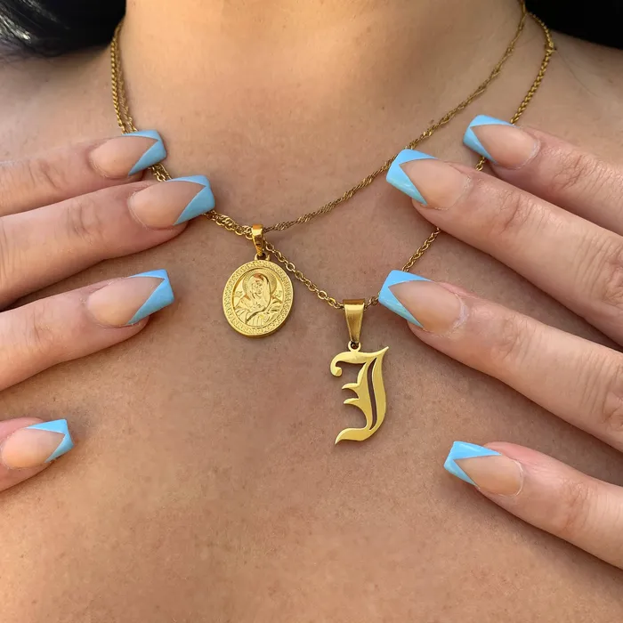 Necklaces aiobo Old English Initial Necklace