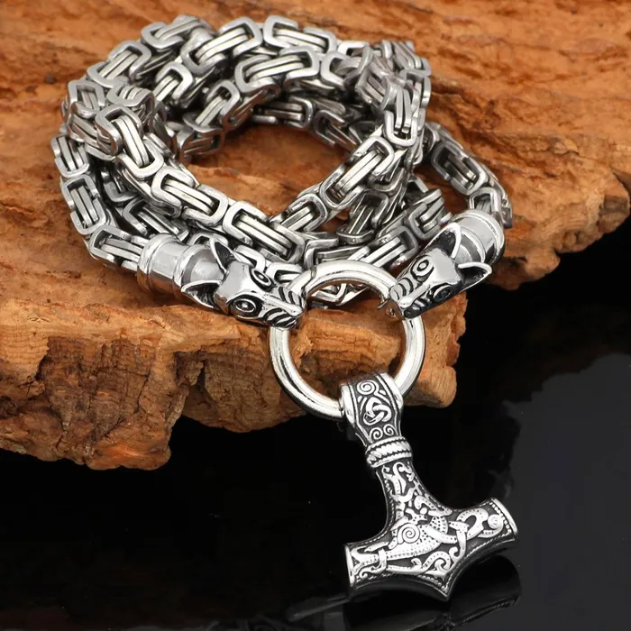 VikingStore Necklaces King Chain With Twin Wolves Holding Mjolnir Pendant