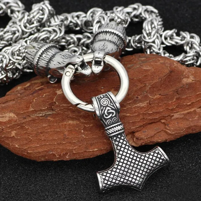 VikingStore Necklaces Silver King Chain Featuring Bear Heads Holding Mjolnir Pendant